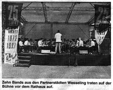 B�hne beim Jubil�umsfest